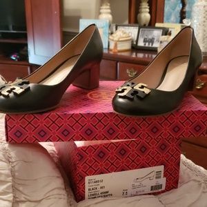 Tory Burch Black Pumps